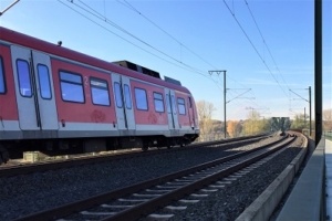 Fahrbahnneigung, Überhöhung, Bahntechnik, Bahnbetrieb,